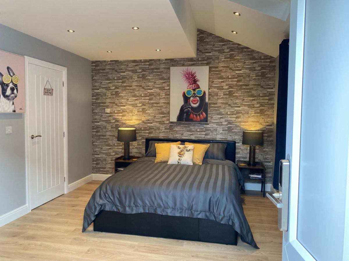 Modern Luxury 1 Bed Apartment With Parking Near Stansted Airport Stansted Mountfitchet Exterior foto